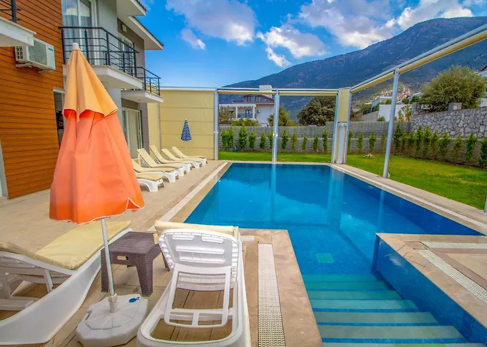 Opal Villa, Oezel Havuzlu, 别墅