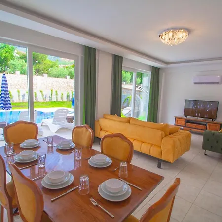 Willa Opal Villa, Oezel Havuzlu,