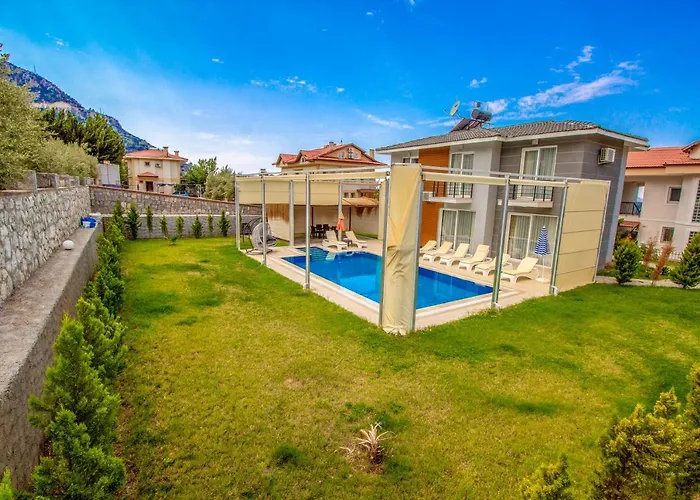 Opal Villa, Oezel Havuzlu, Βίλα